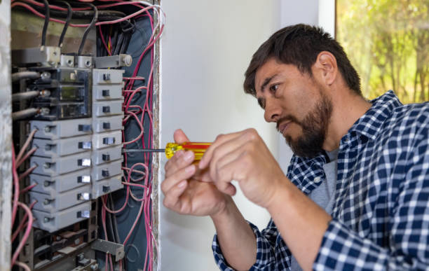 Best Electrical Contractors for Businesses  in Huntington Bay, NY